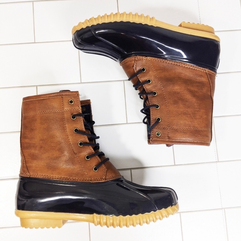 Duck Boots 🦆